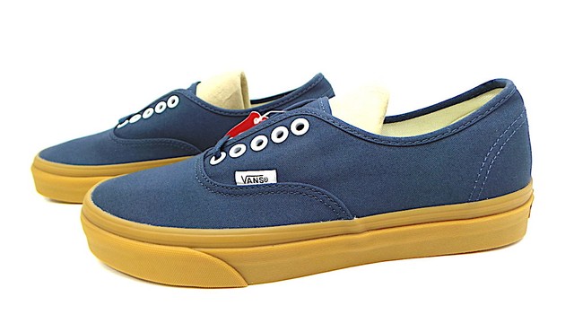 Blu 44 EU Vans Authentic Sneaker UnisexAdulto e Reflecting Pond/Gum wfc Blu 44 EU Vans Authentic Sneaker UnisexAdulto e Reflecting Pond/Gum wfc