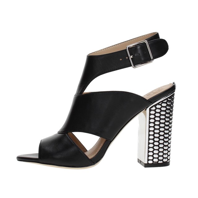 SCARPE DONNA GUESS SANDALO /ANKLE BOOT ABBIEN TC 100 PELLE NERO DS18GU06 SCARPE DONNA GUESS SANDALO /ANKLE BOOT ABBIEN TC 100 PELLE NERO DS18GU06