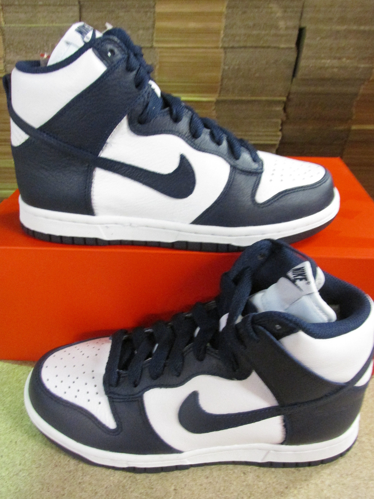 Nike Womens Dunk Retro QS 854340-101 7 US Nike Womens Dunk Retro QS 854340-101 7 US